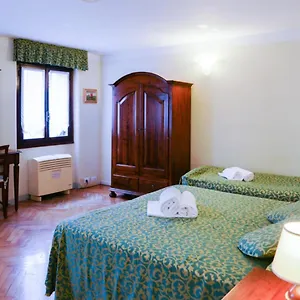 Corte Canal Casa de hóspedes