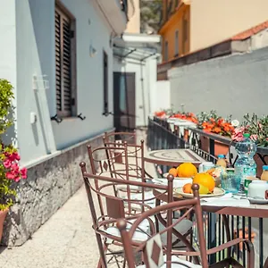 bb-floridia.taorminaitalyhotels.com/