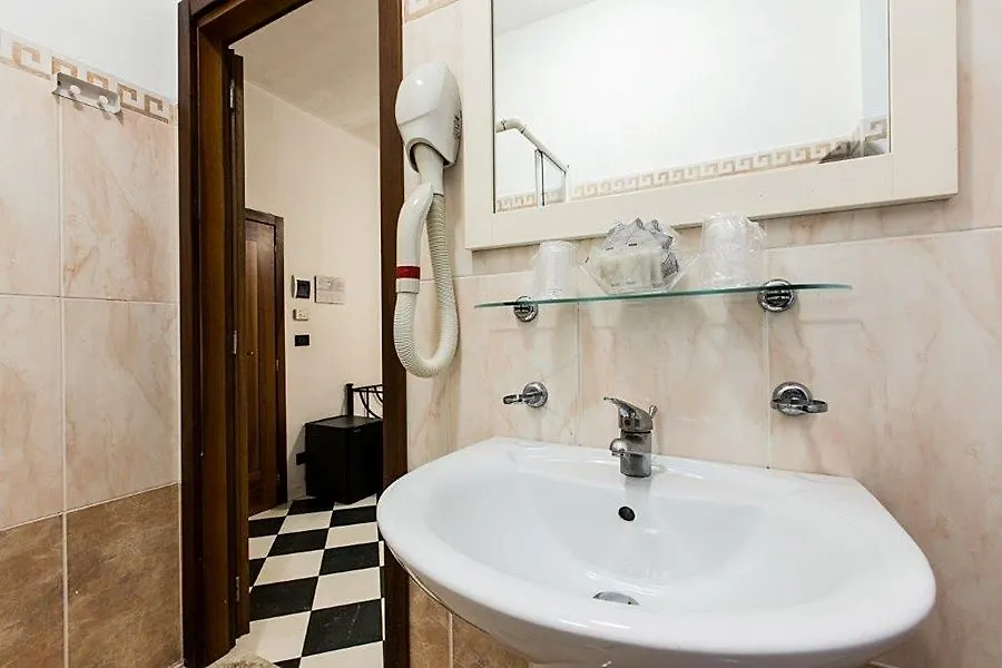 Hotel Agli Artisti Venedig 3*,  Italien